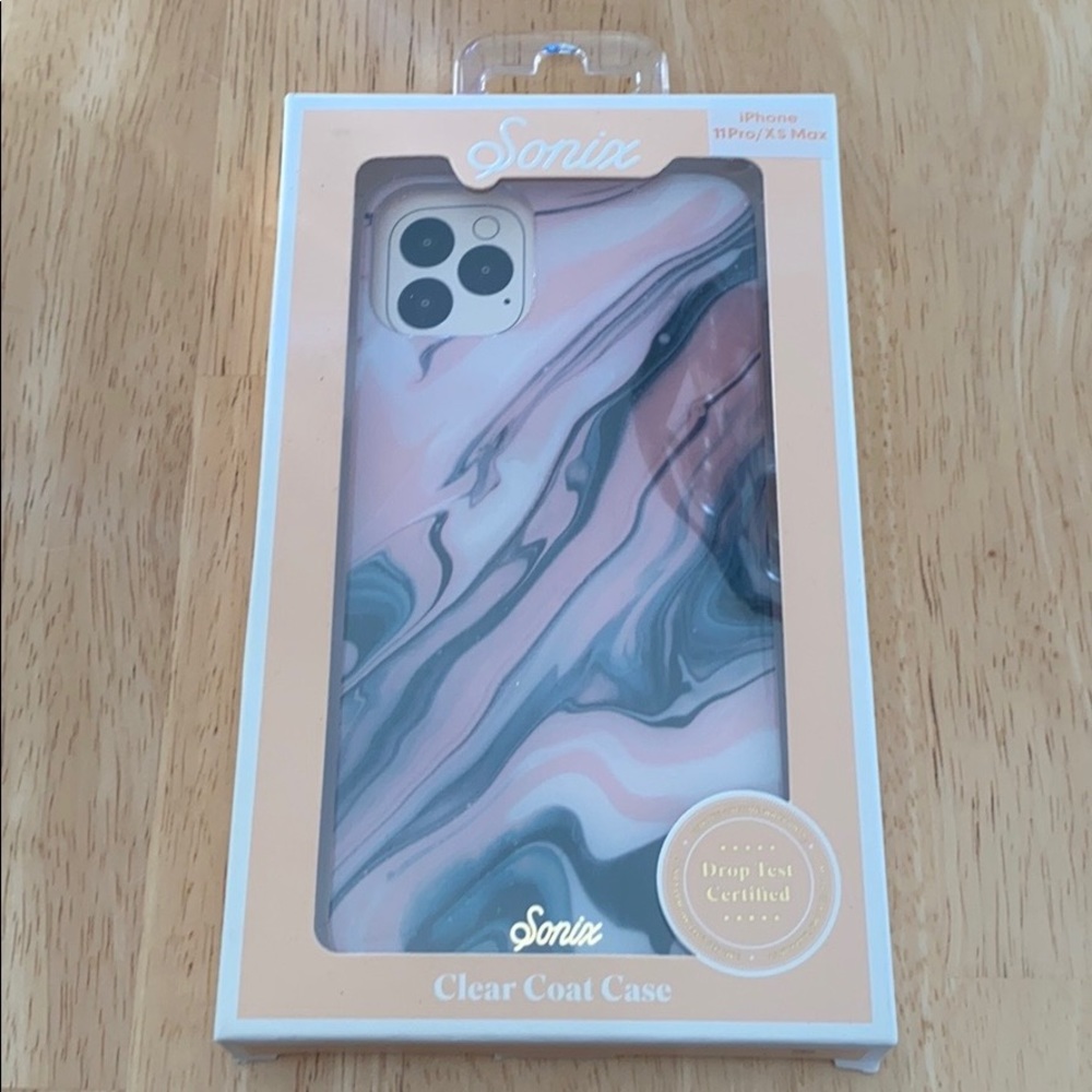 NWT marble iPhone 11pro/XS Max case